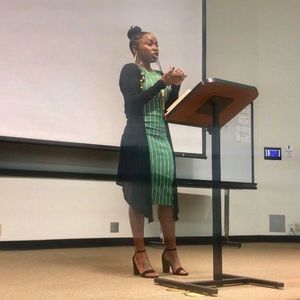 Meet your Posher, Lucresia